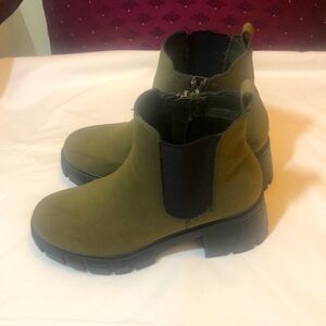 Madden Girl Ankle Booties Size 8.5.